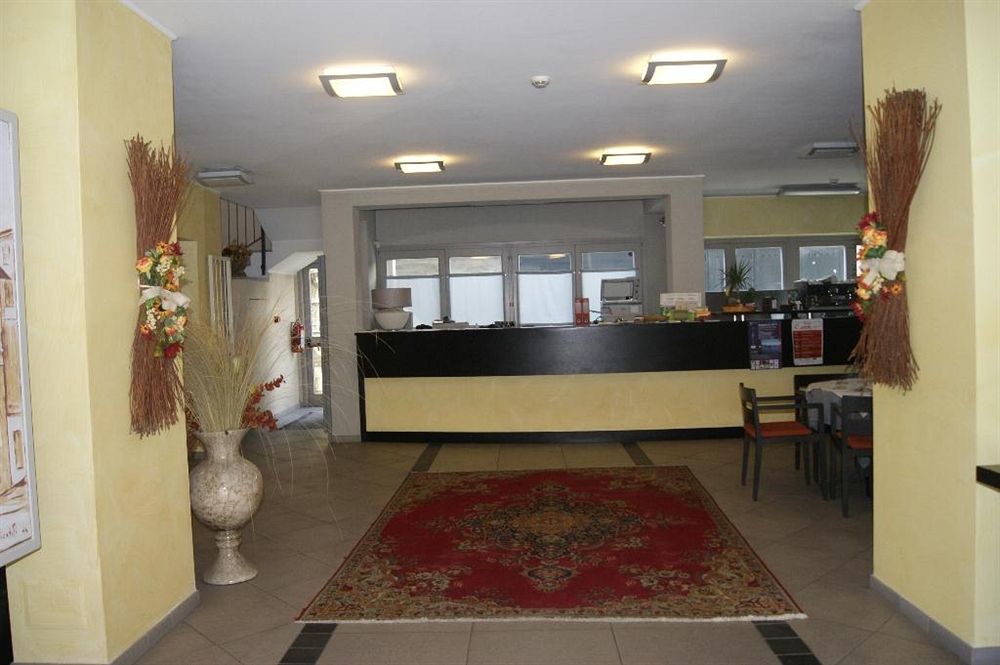 Parini Hotel Bosisio Parini Kültér fotó